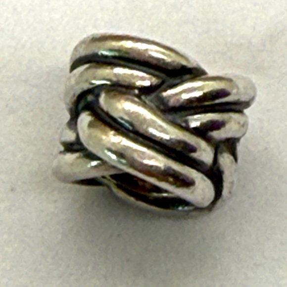 Pandora Sterling Silver Love Knot Charm S925 ALE Retired - Picture 1 of 3